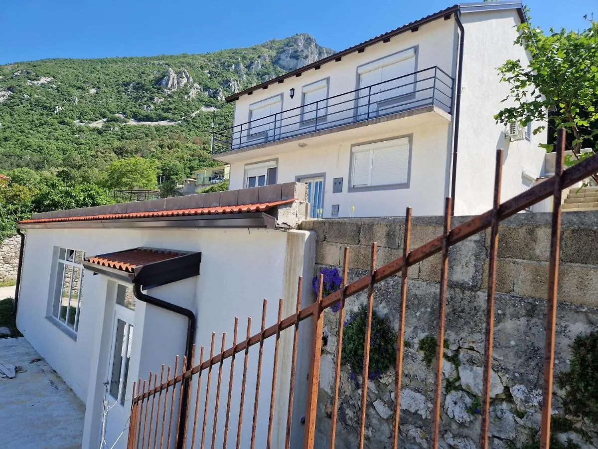Plomin Sky&Bay Apartment Croatia