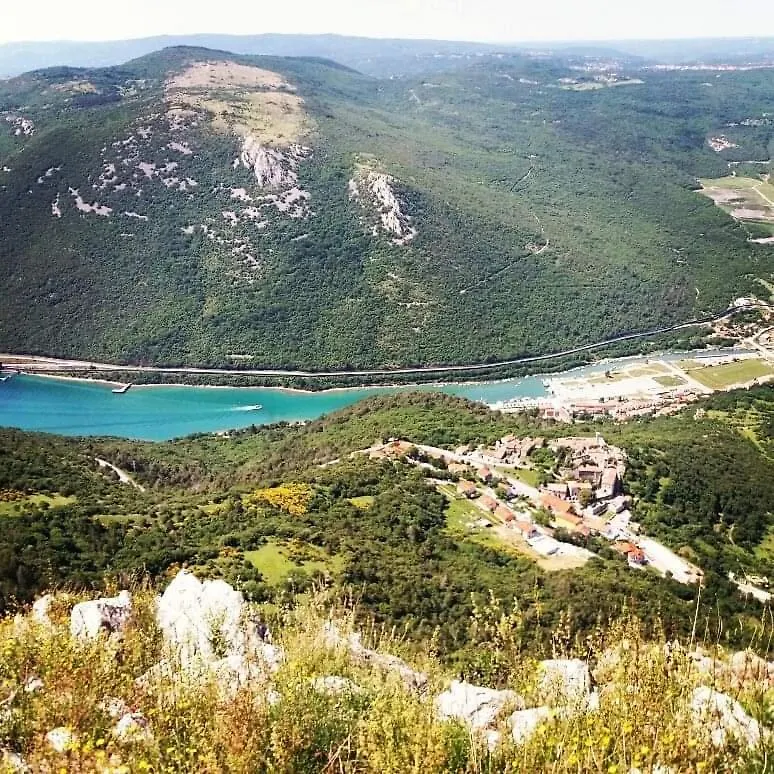 Plomin Sky&Bay Apartment