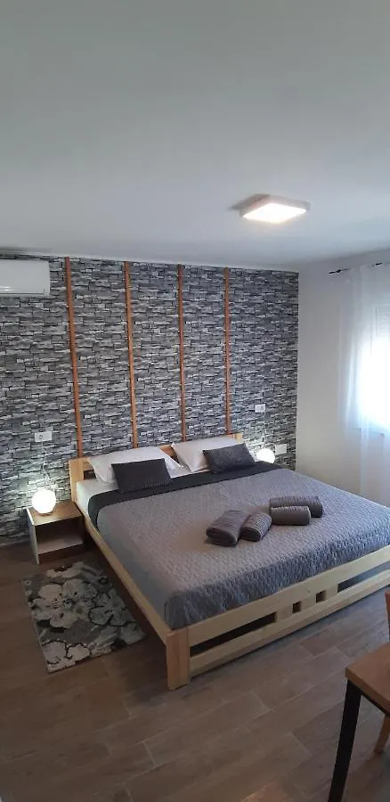 Plomin Sky&Bay Apartment