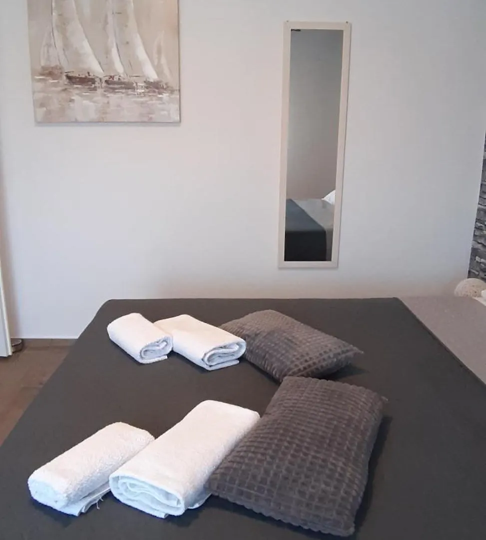 Plomin Sky&Bay Apartment Croatia