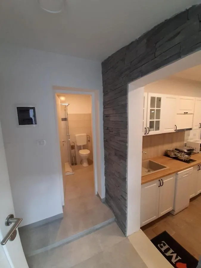 Apartmán Plomin Sky&Bay 0*,